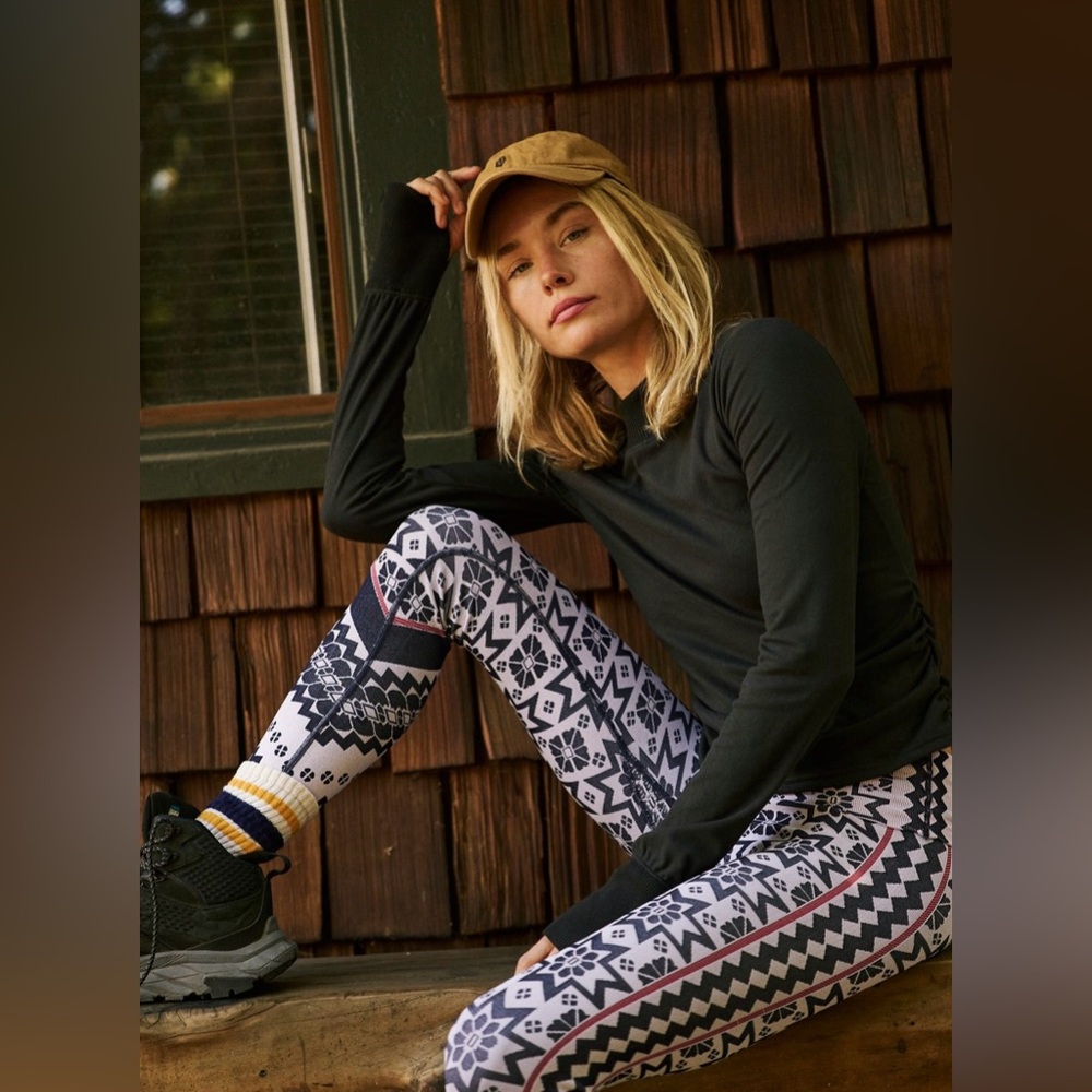 NWT, FP Movement, Myoko Jacquard Base Leggings, Navy, XS/S (set avail)